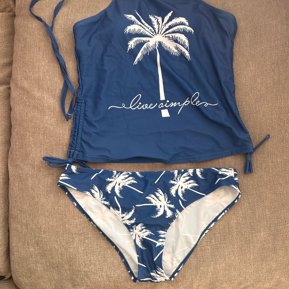 NWT Blue Palm Tree Tankini Set